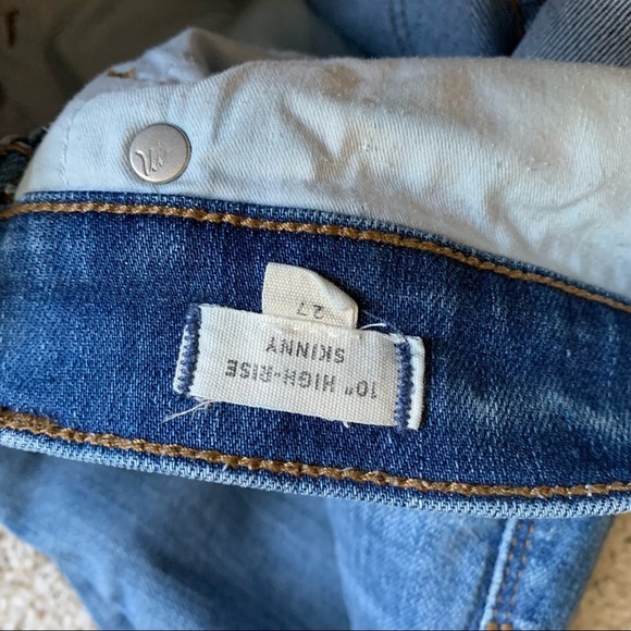 Madewell 10" High-Rise Skinny Jeans: Tulip-Hem Edition - Picture 6 of 8